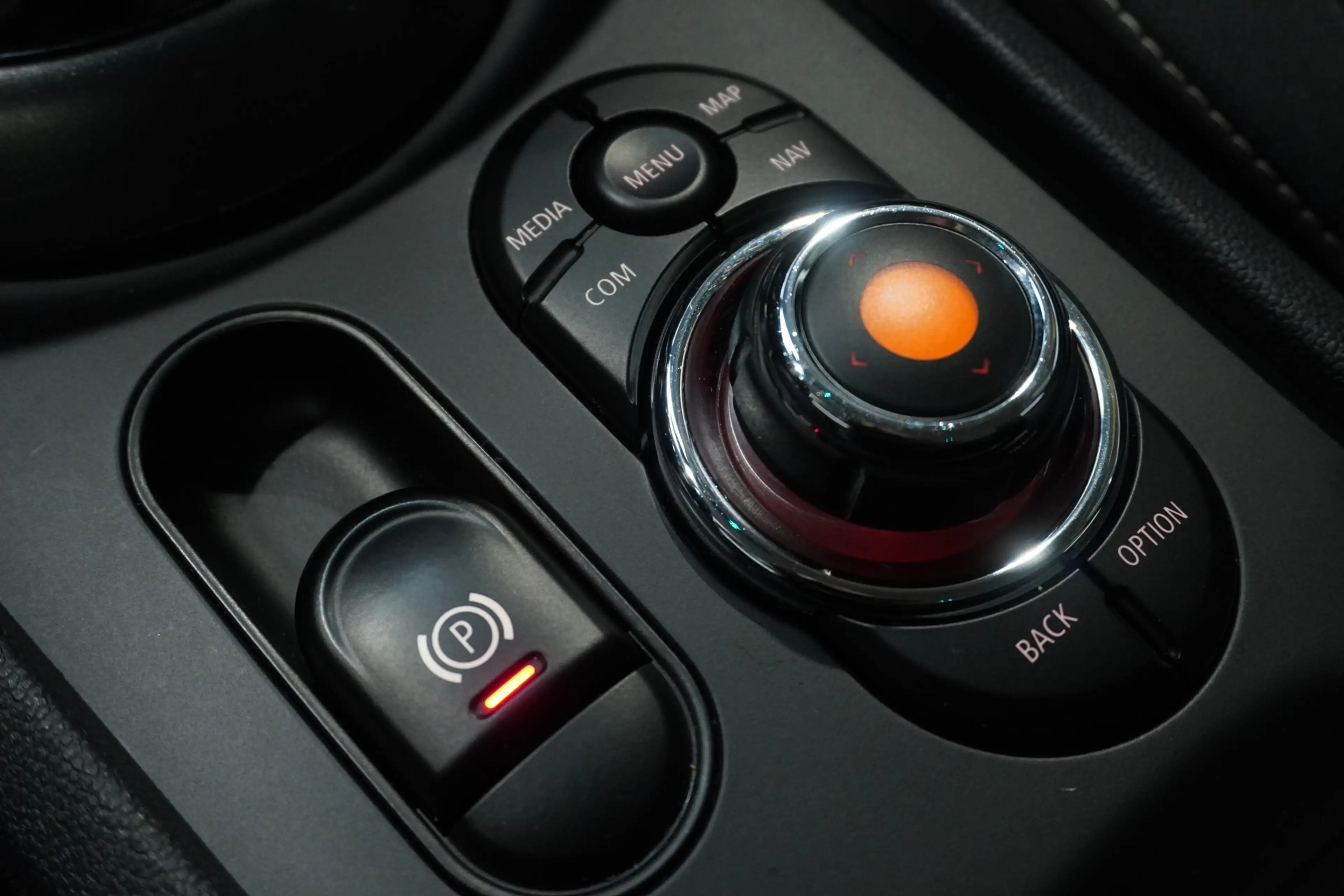 MINI One Clubman 1.5 Salt Business Editie — photo 23