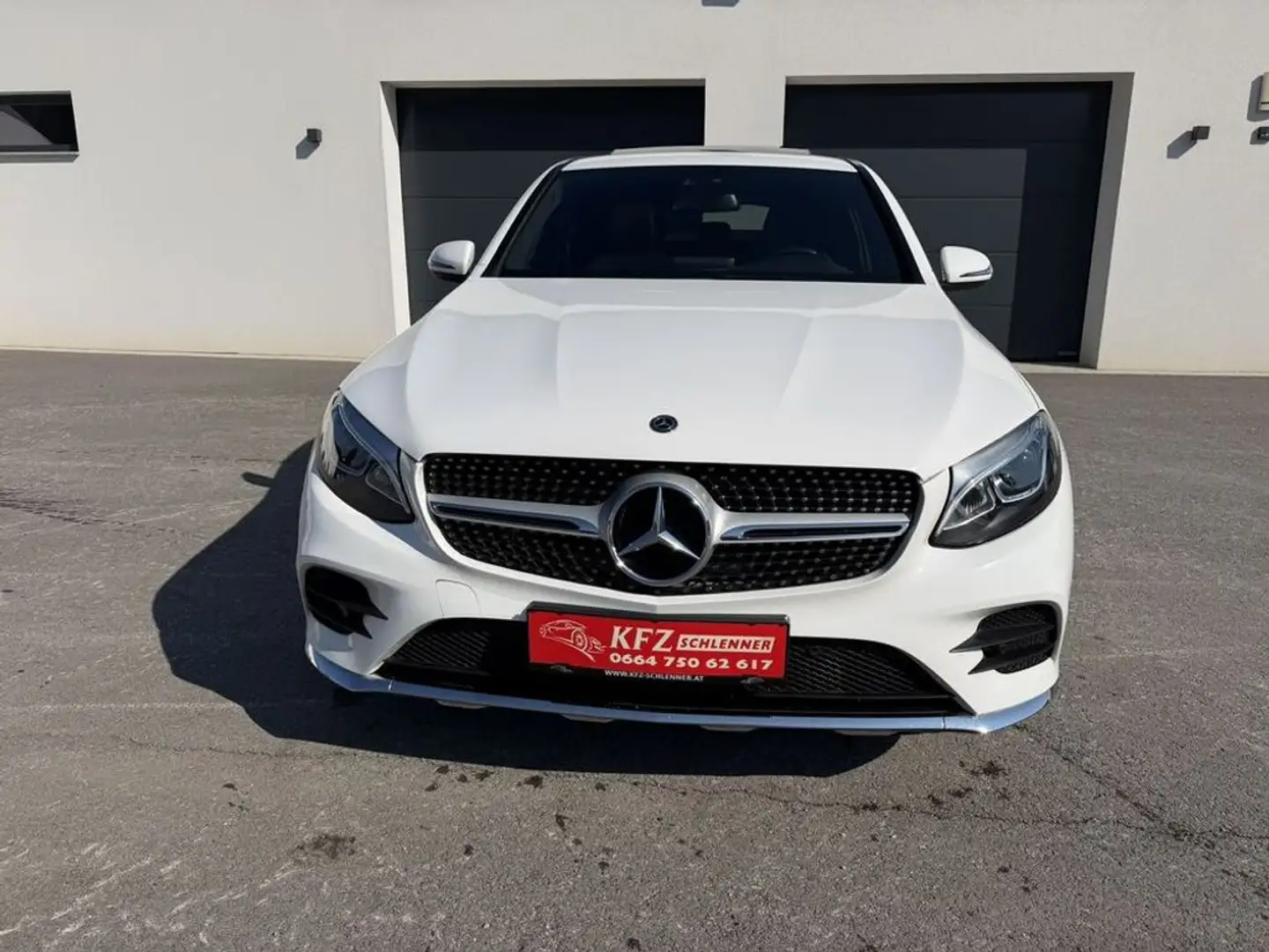 Mercedes-Benz Sonstige GLC Coupe 220 d 4Matic AMG line/Panorama Weiß - 2