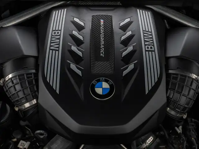 BMW X5 X5 M view 18