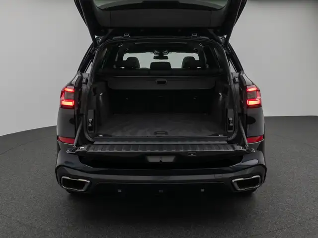 BMW X5 X5 M view 13