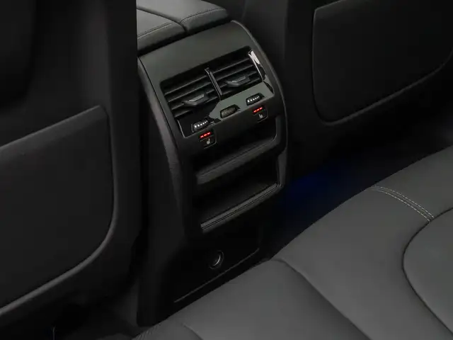 BMW X5 X5 M view 29