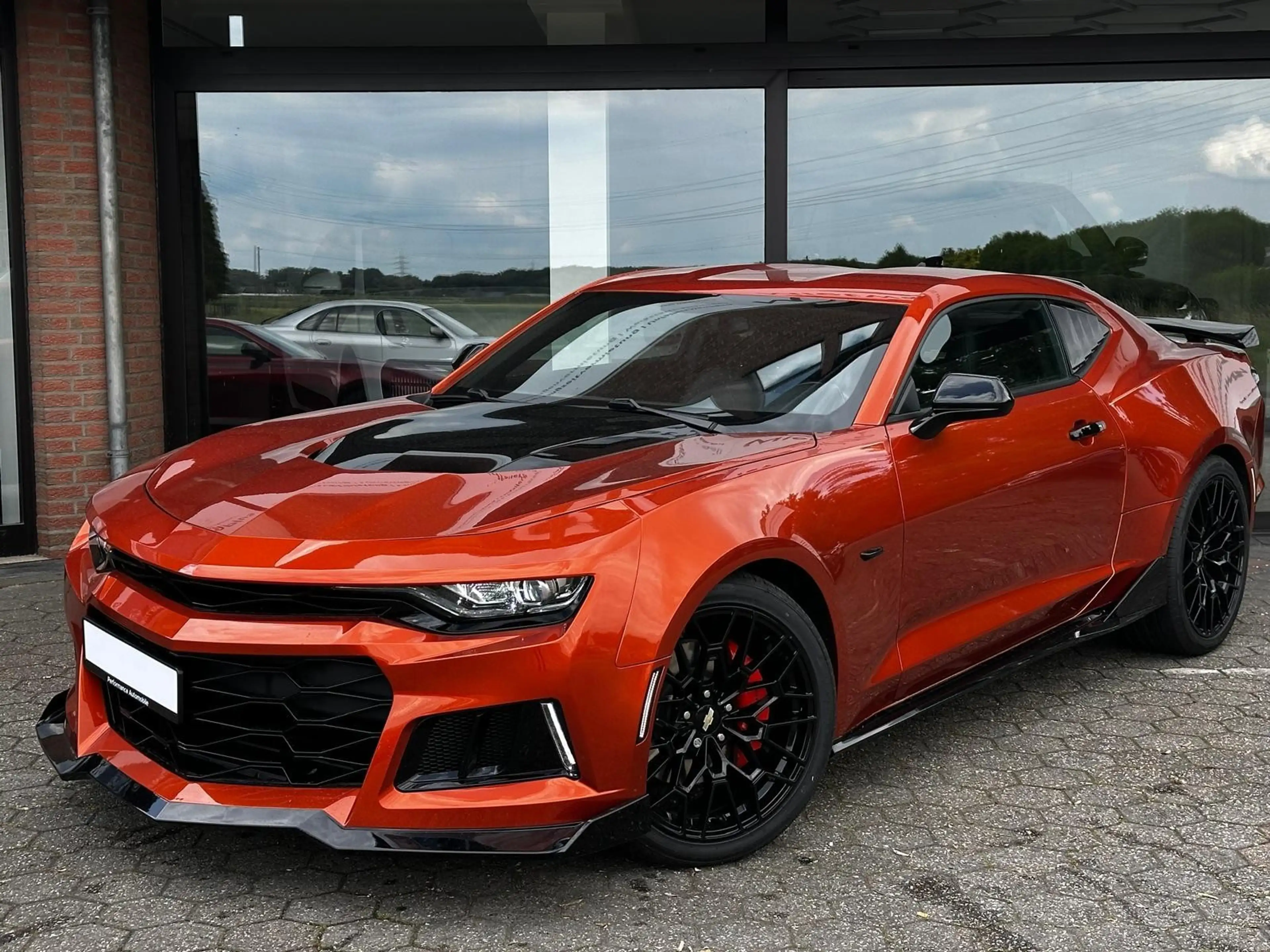 Chevrolet Camaro Coupé 2.0 / LED/CarPlay/20ZOLL/NAVI — photo 4
