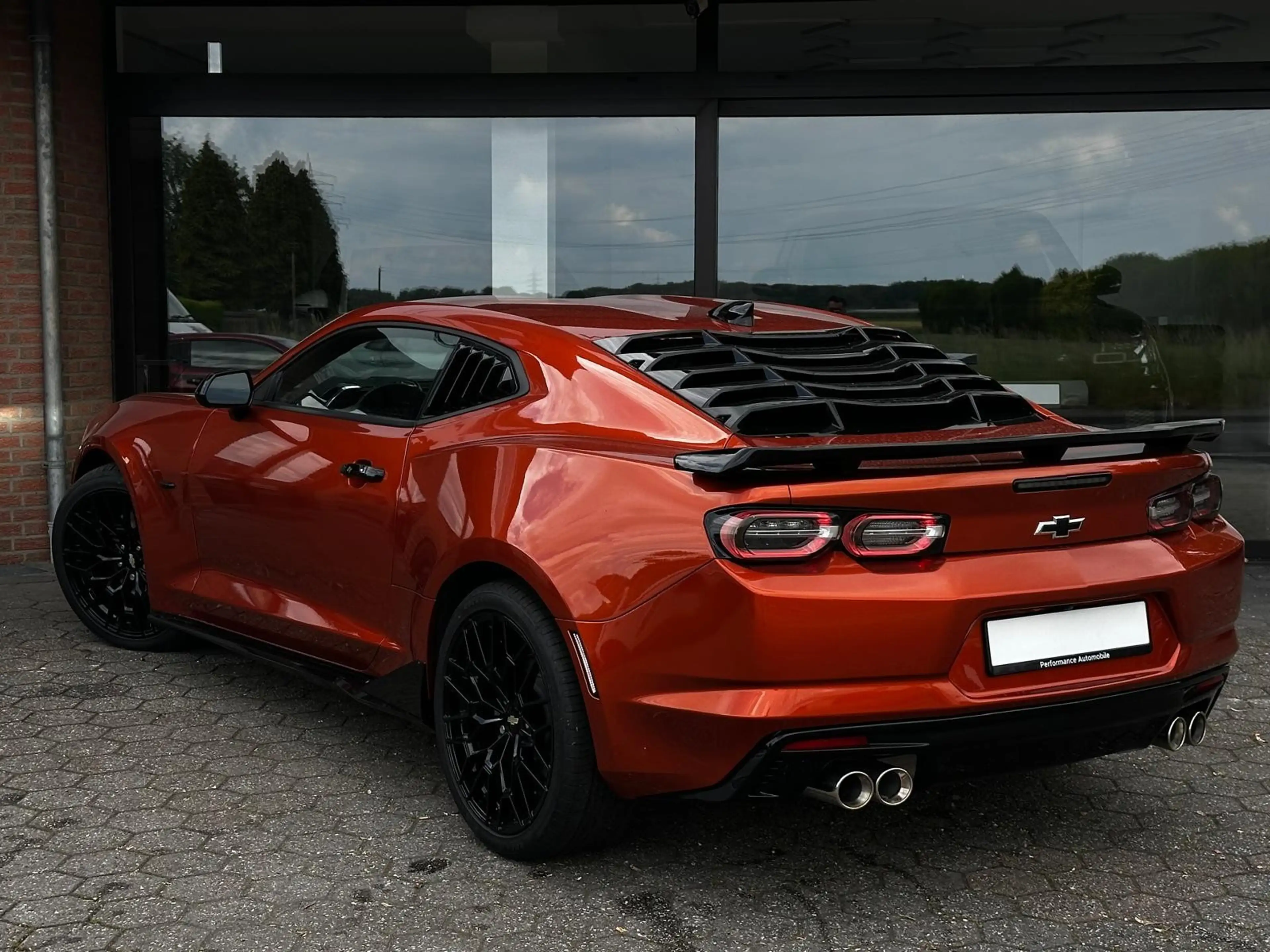 Chevrolet Camaro Coupé 2.0 / LED/CarPlay/20ZOLL/NAVI — photo 5