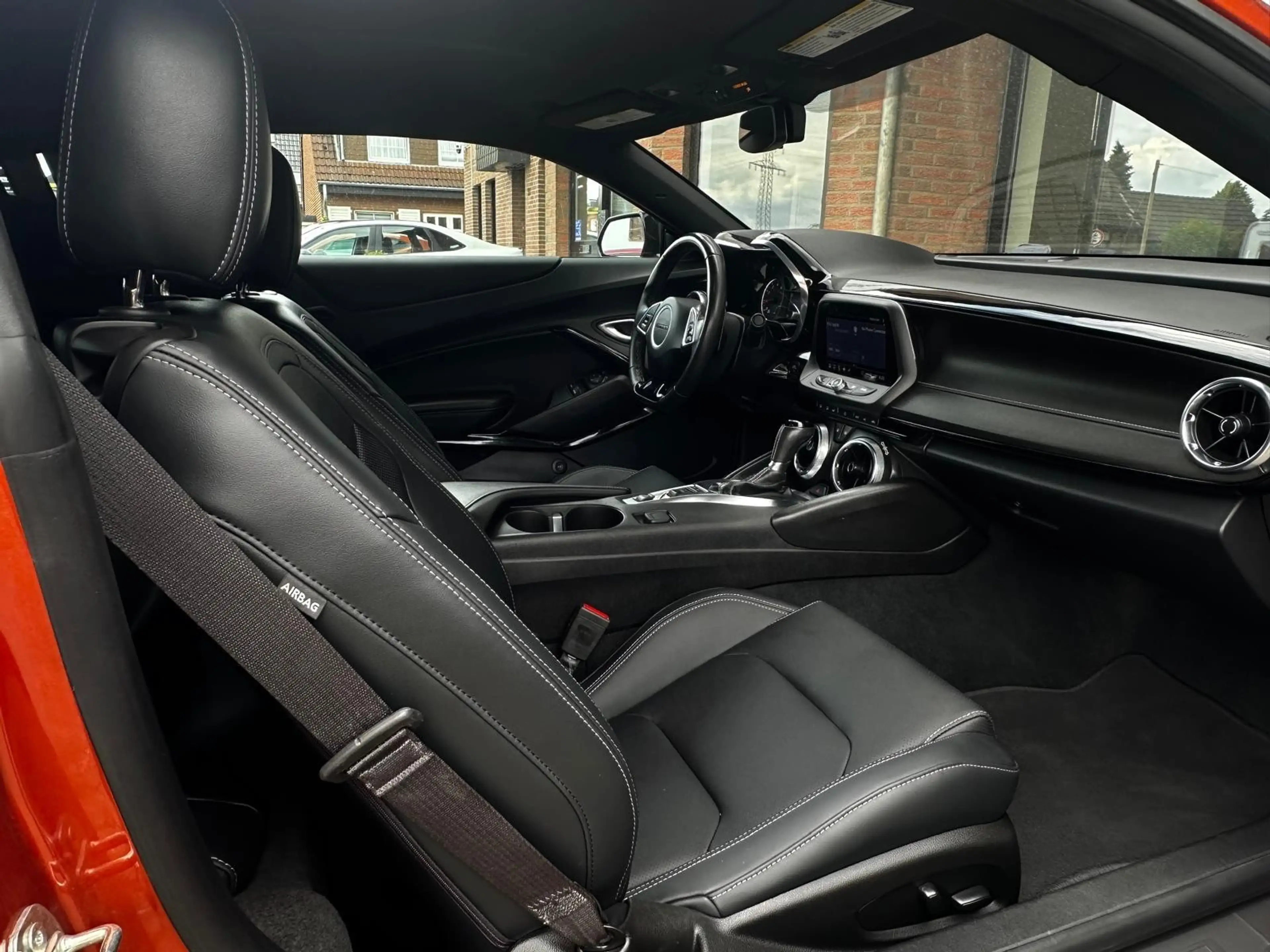 Chevrolet Camaro Coupé 2.0 / LED/CarPlay/20ZOLL/NAVI — photo 13