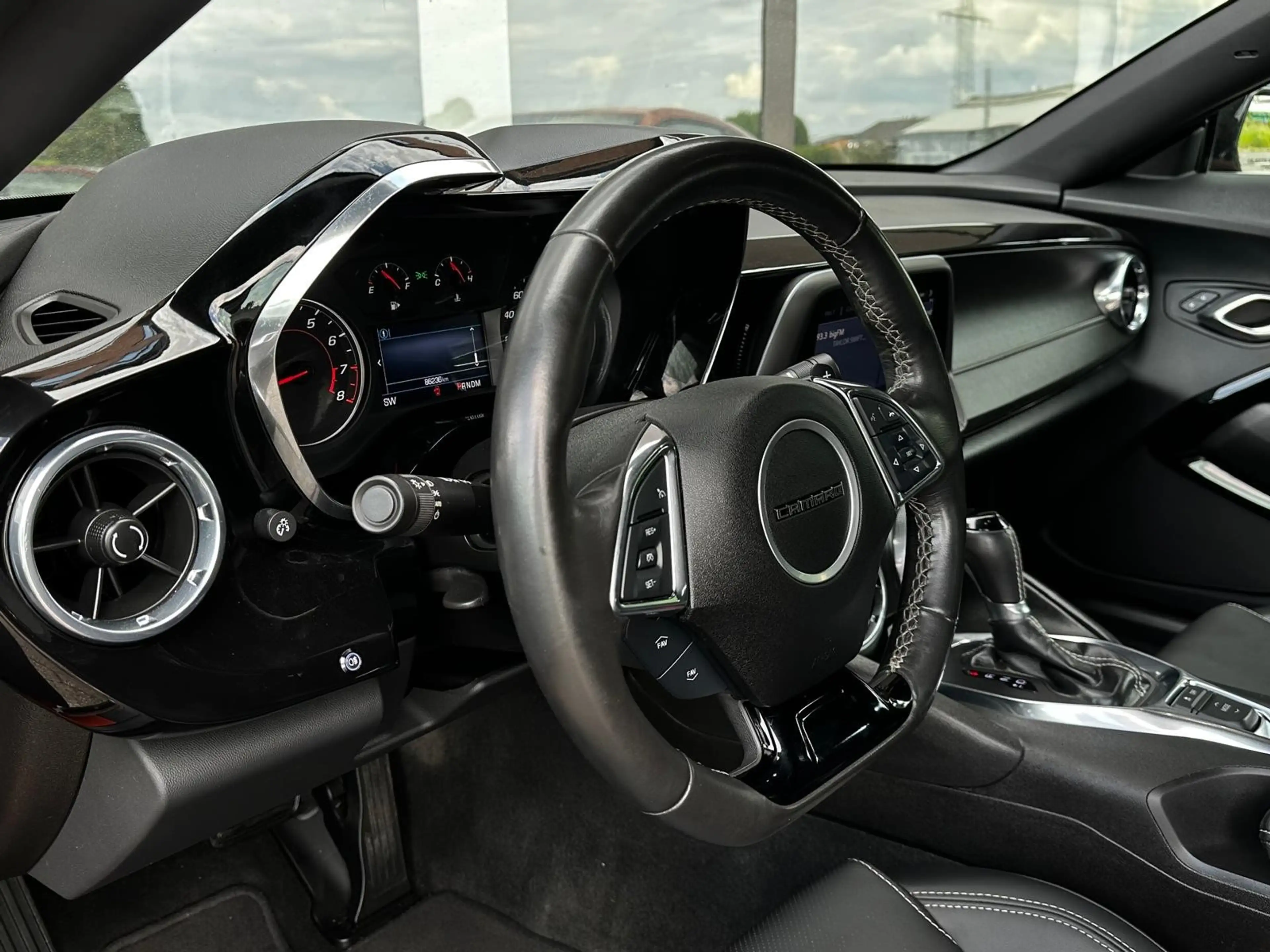 Chevrolet Camaro Coupé 2.0 / LED/CarPlay/20ZOLL/NAVI — photo 14