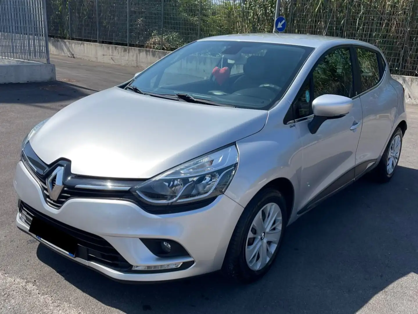 Renault Clio Clio IV 2017 1.5 dci energy Duel2 75cv Šedá - 2