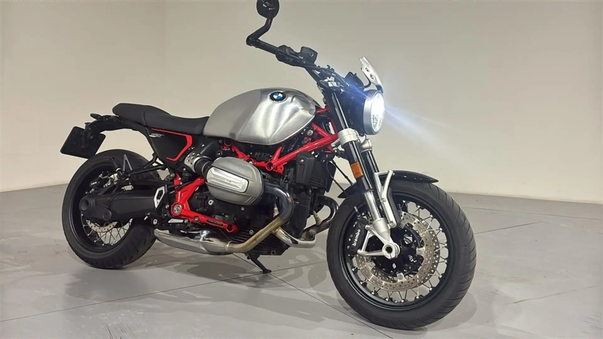 BMW R 12 nineT 0 Plateado - 2
