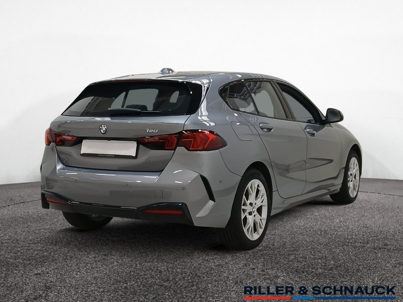 BMW 120 i AHK+HUD+AKTIVSITZE+360°KAM — photo 2