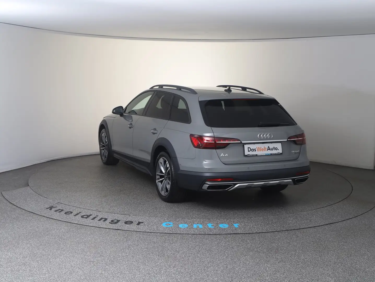 Audi A4 allroad 40 TDI quattro Grau - 2