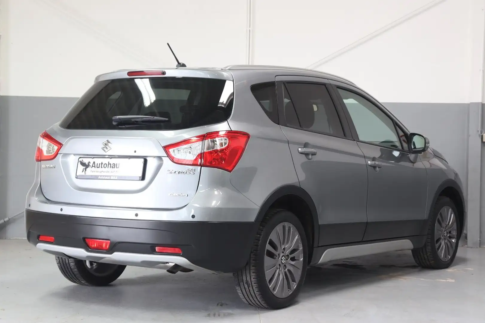 Suzuki SX4 S-Cross Comfort AllGripp 4x4~1.Hand~Tempomat - 2