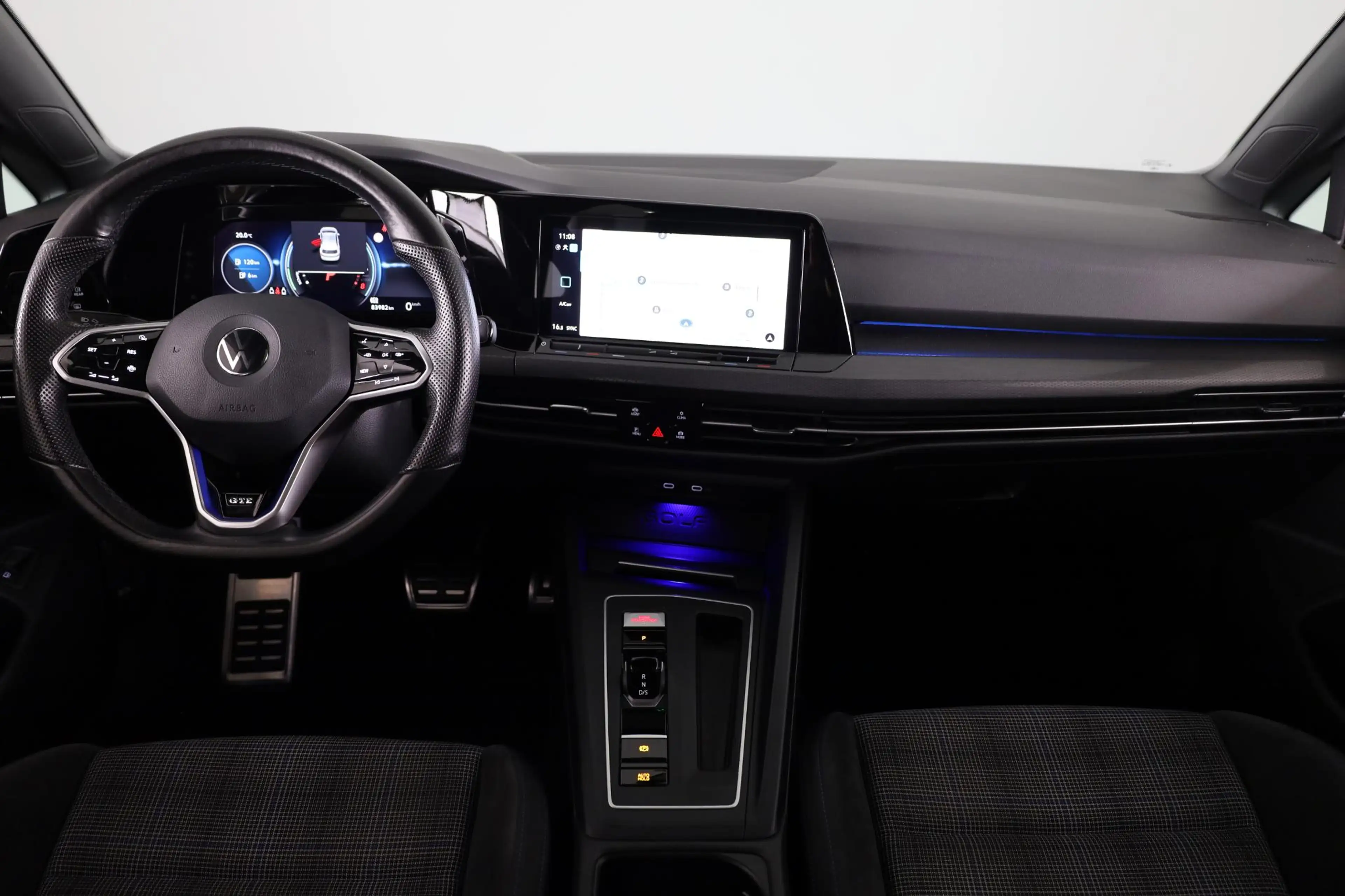 Volkswagen Golf GTE 1.4 eHybrid | SOH 97,7% | Panoramadak | Ambient li — photo 5