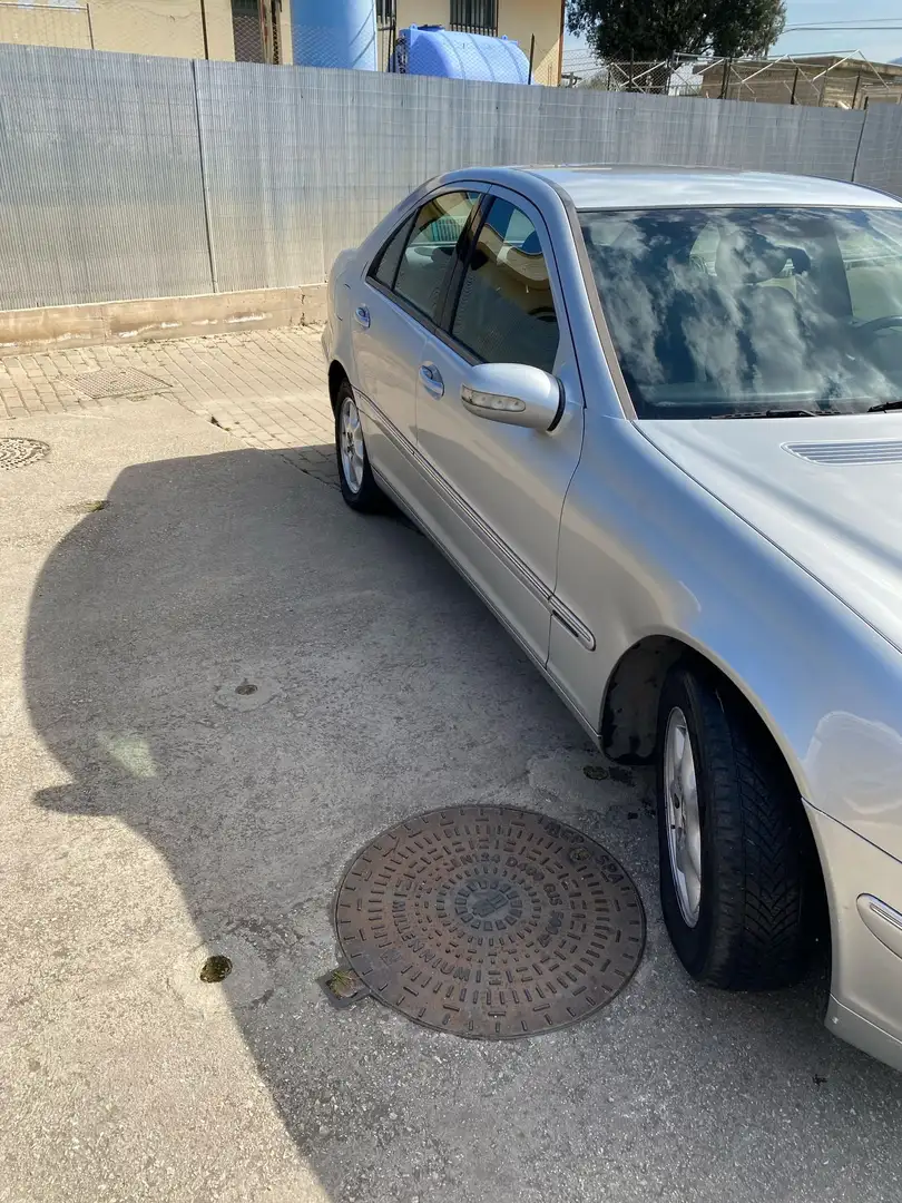 Mercedes-Benz C 220 Classe+C+-+W203+2000+Berlina+cdi+Elegance Argintiu - 2