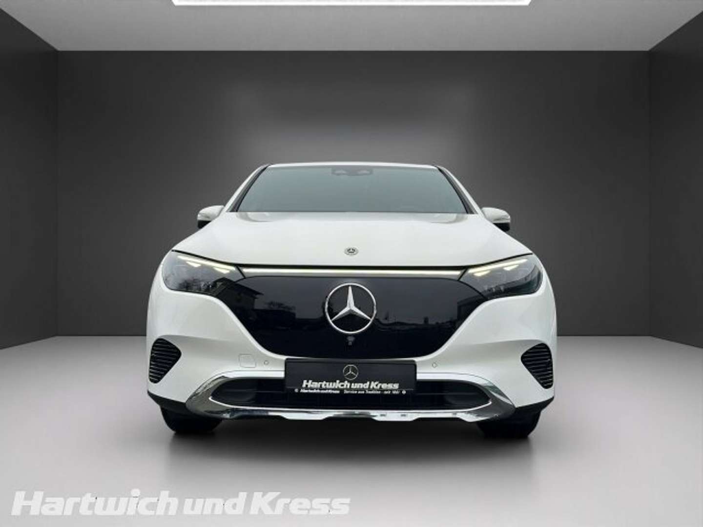 Mercedes EQE 350+ Premium Plus -  - Joinsteer - #1