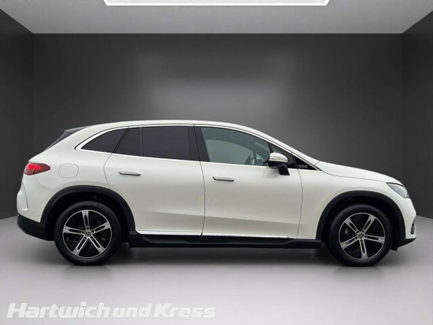 Mercedes EQE 350+ Premium Plus -  - Joinsteer - #5