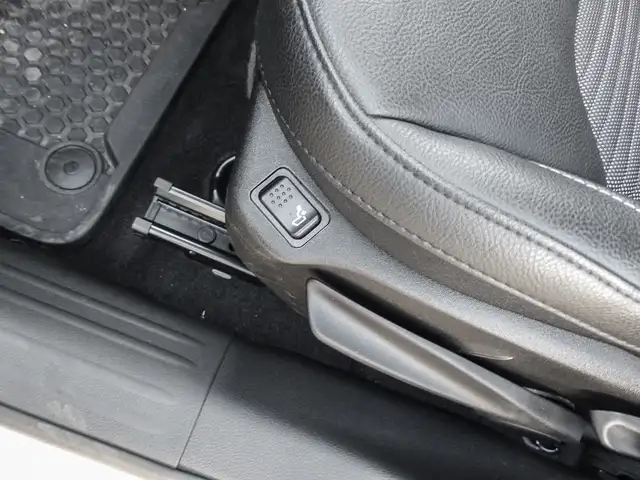 Jeep Compass view 12