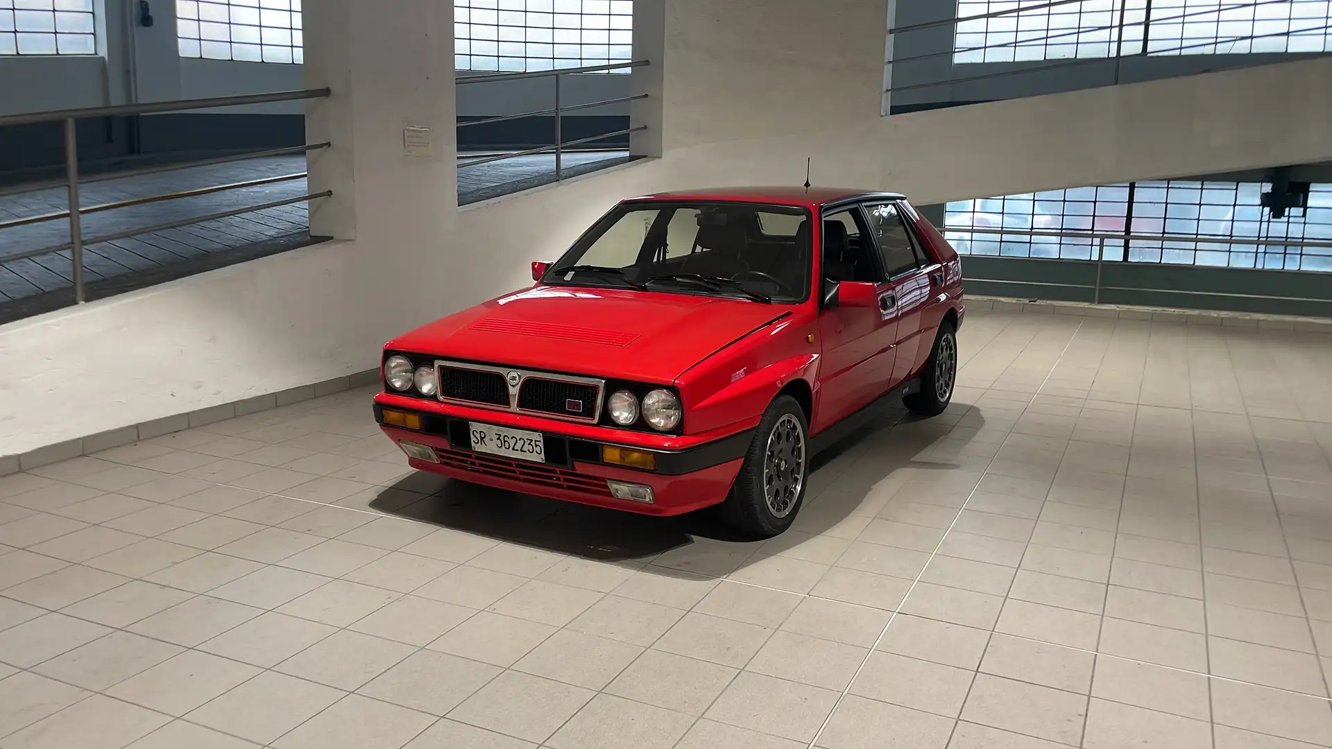 Lancia Delta 2.0 16v HF Integrale - 2