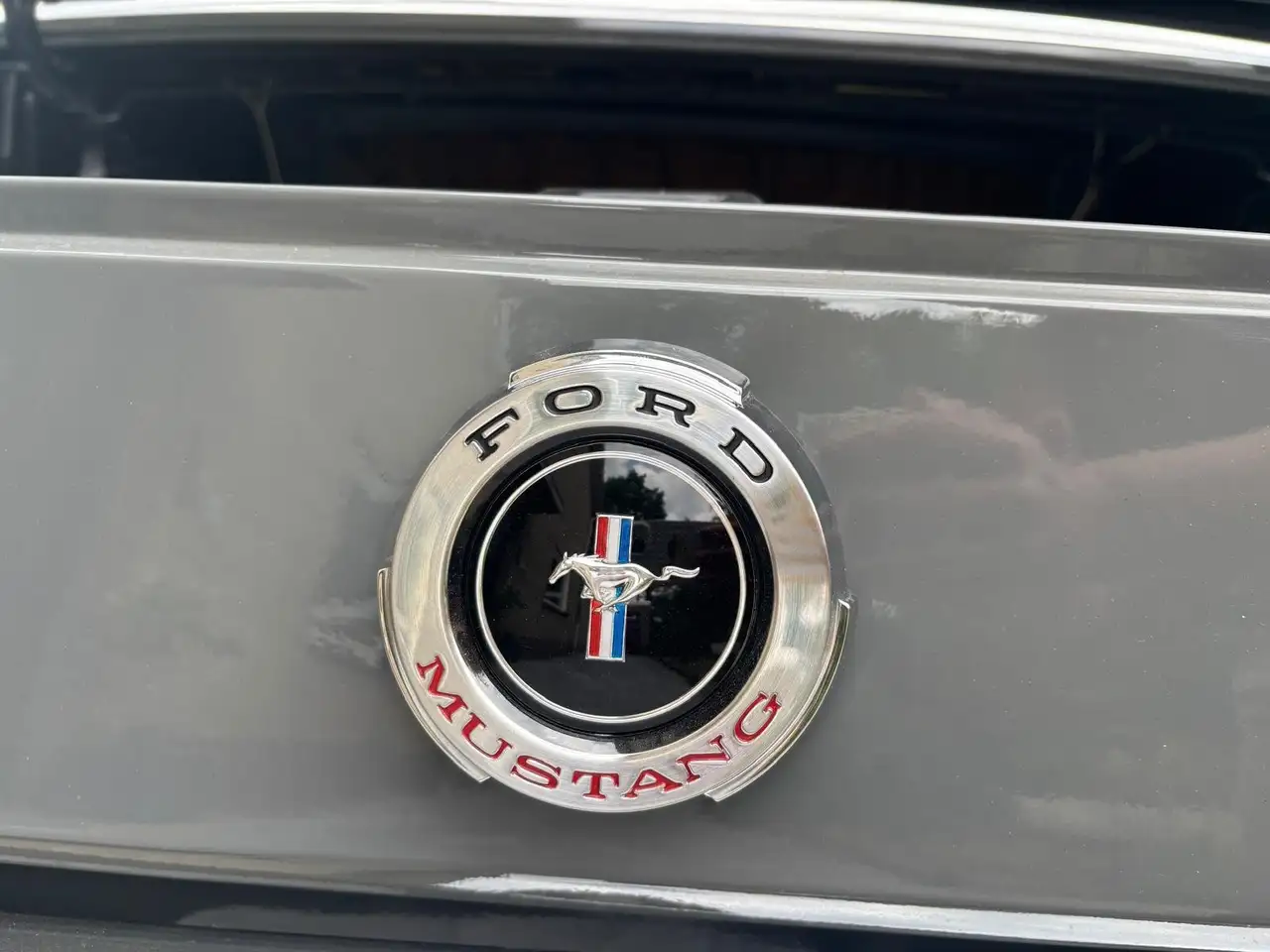 Ford Mustang Coupé, foto 4
