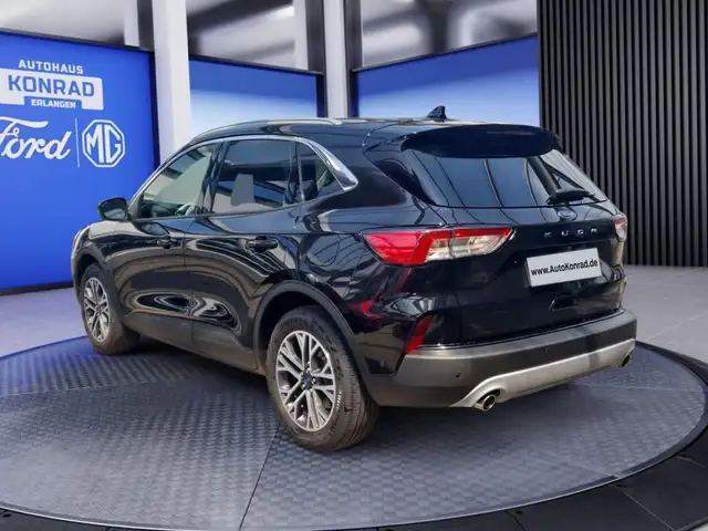 Ford Kuga view 4