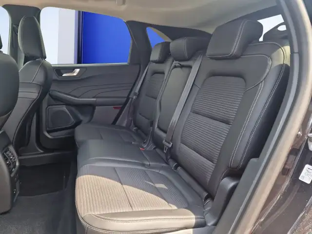 Ford Kuga view 9