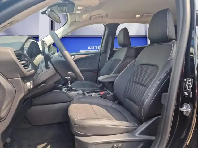 Ford Kuga view 8