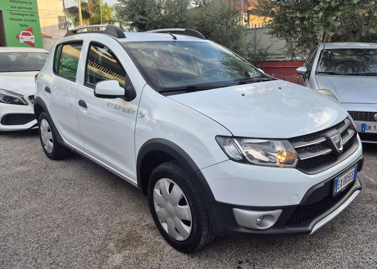Dacia Sandero 1.5 dci Stepway 90cv E5