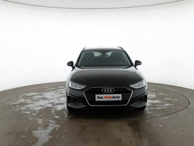 Audi A4 view 3