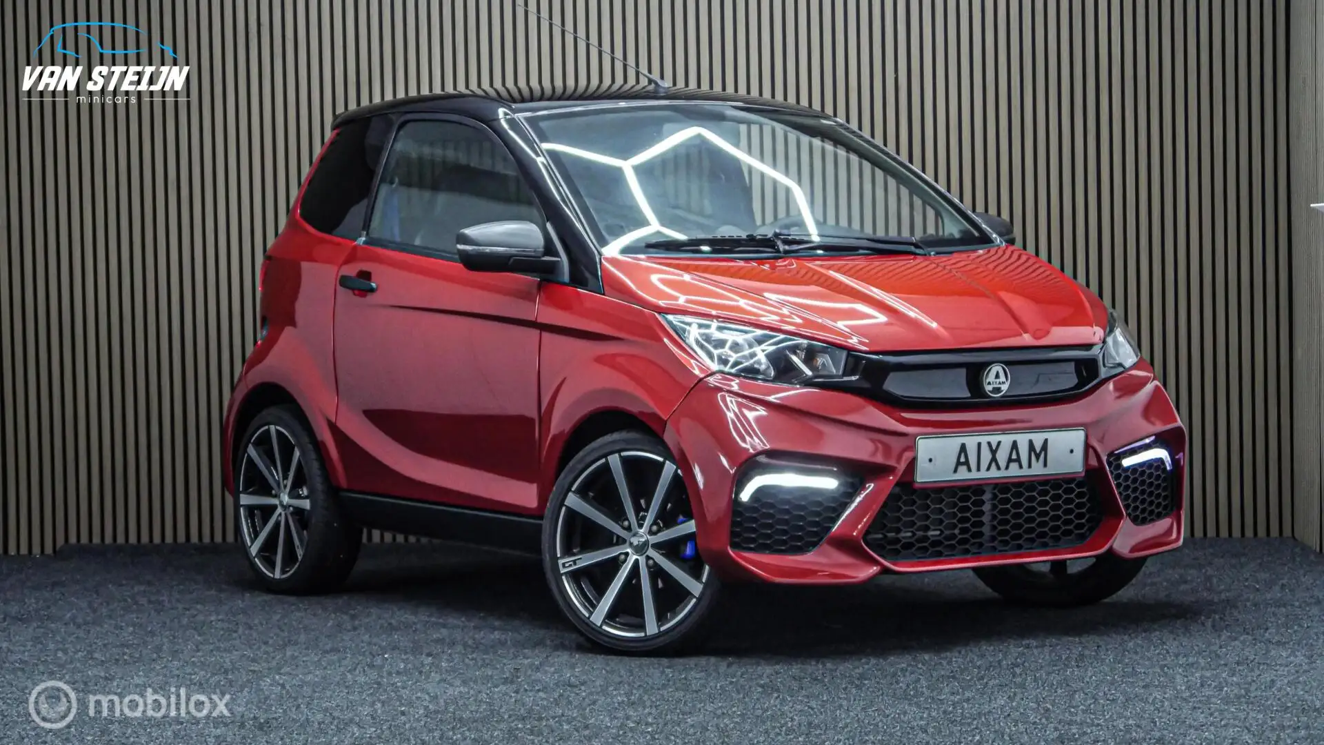Aixam City Brommobiel GTO Rood | Sportief | 19dkm Rood - 1