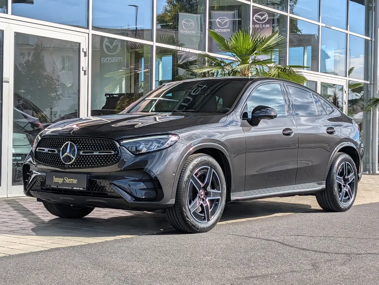Mercedes-Benz GLC 220 d 4MATIC Coupé PTS Shz LED Navi MBUX Grau - 2
