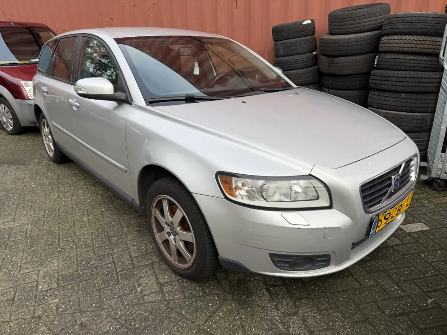 Volvo V50 1.8 Edition I Grijs - 1