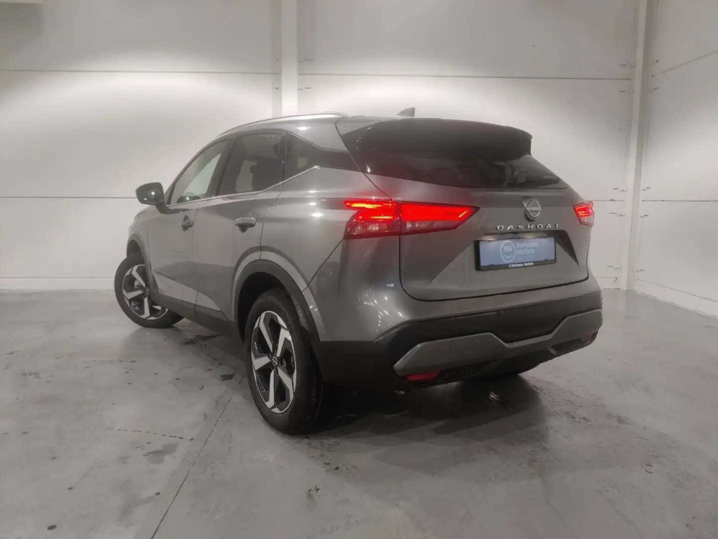 Nissan Qashqai Mild-Hybrid 158 Aut* N-Connecta + Design Pack Gris - 2