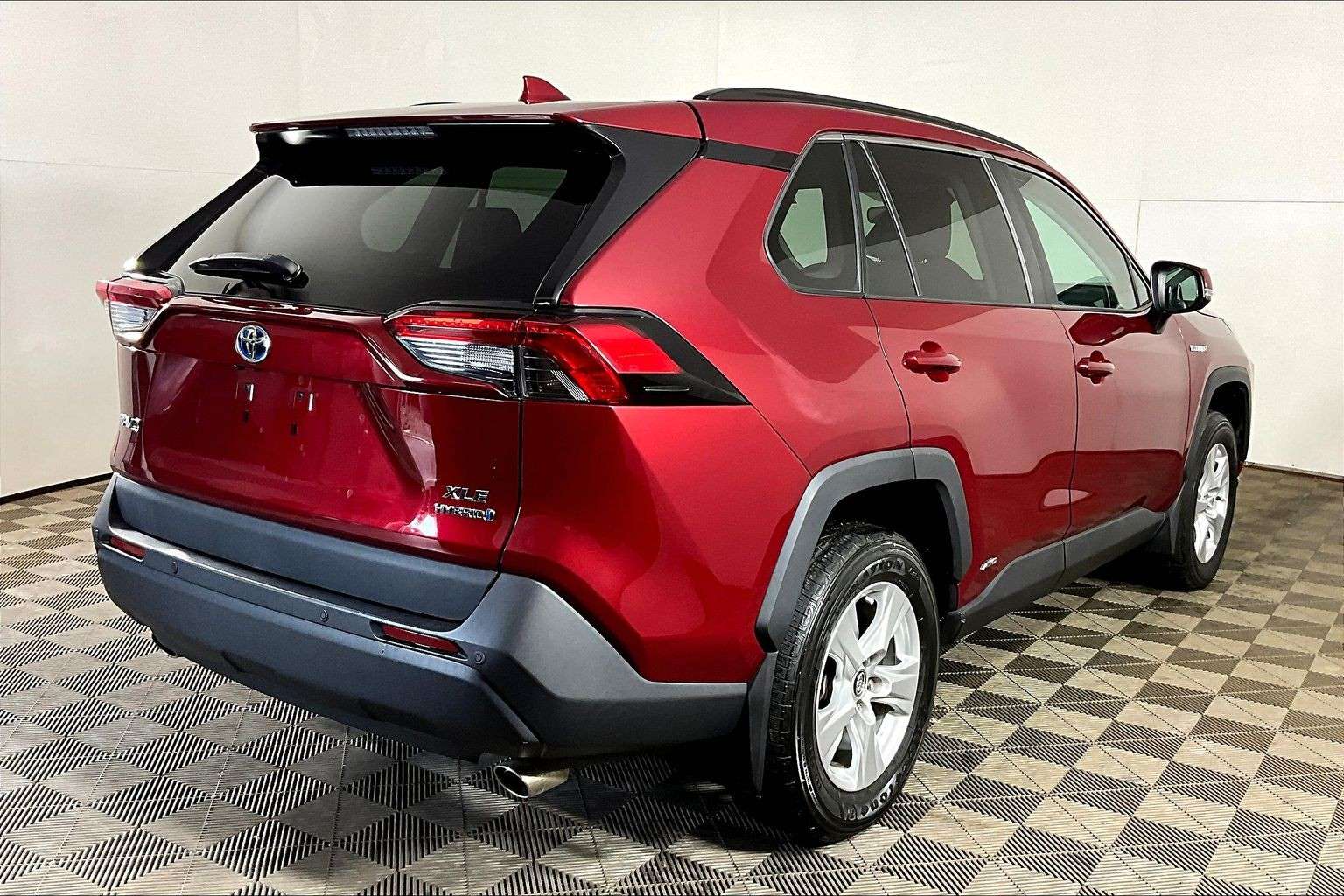 used 2019 Toyota RAV4 car, priced at $31,998