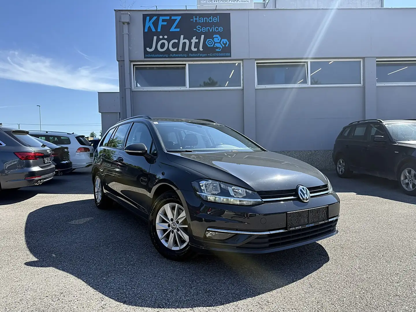 Volkswagen Golf VII 1.6 TDI Facelift BlueMotion Tech. Rabbit Grau - 1