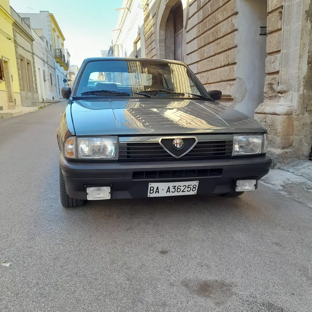 Alfa Romeo 33 33 1.5 ti 5m Grau - 1