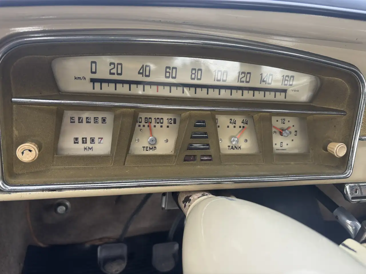 Borgward Isabella, foto 11