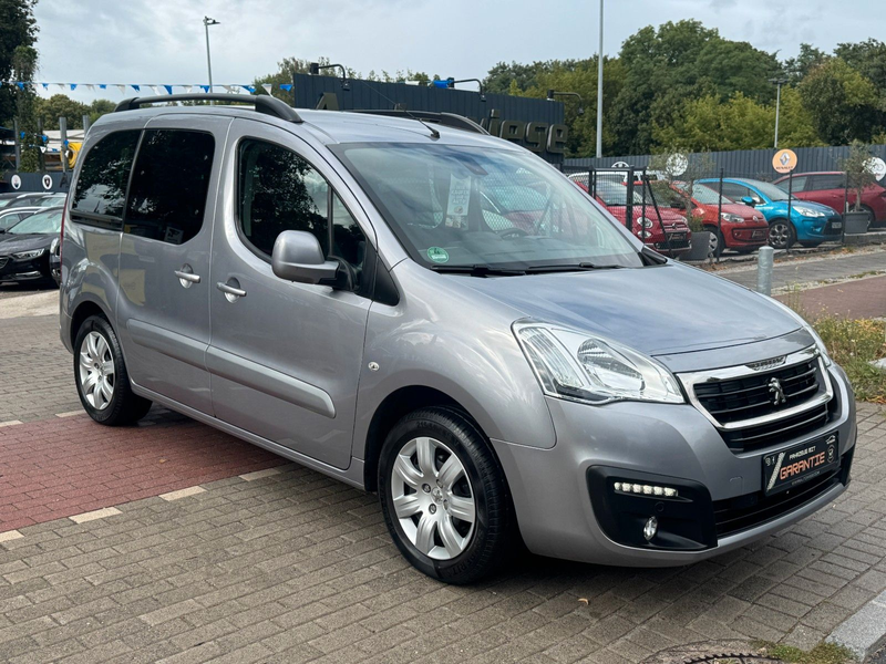 Peugeot Partner Tepee Allure 1.6HDi*Klima*Temp*AHK* — photo 3