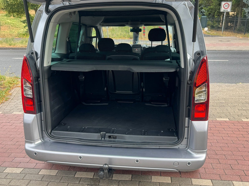 Peugeot Partner Tepee Allure 1.6HDi*Klima*Temp*AHK* — photo 7