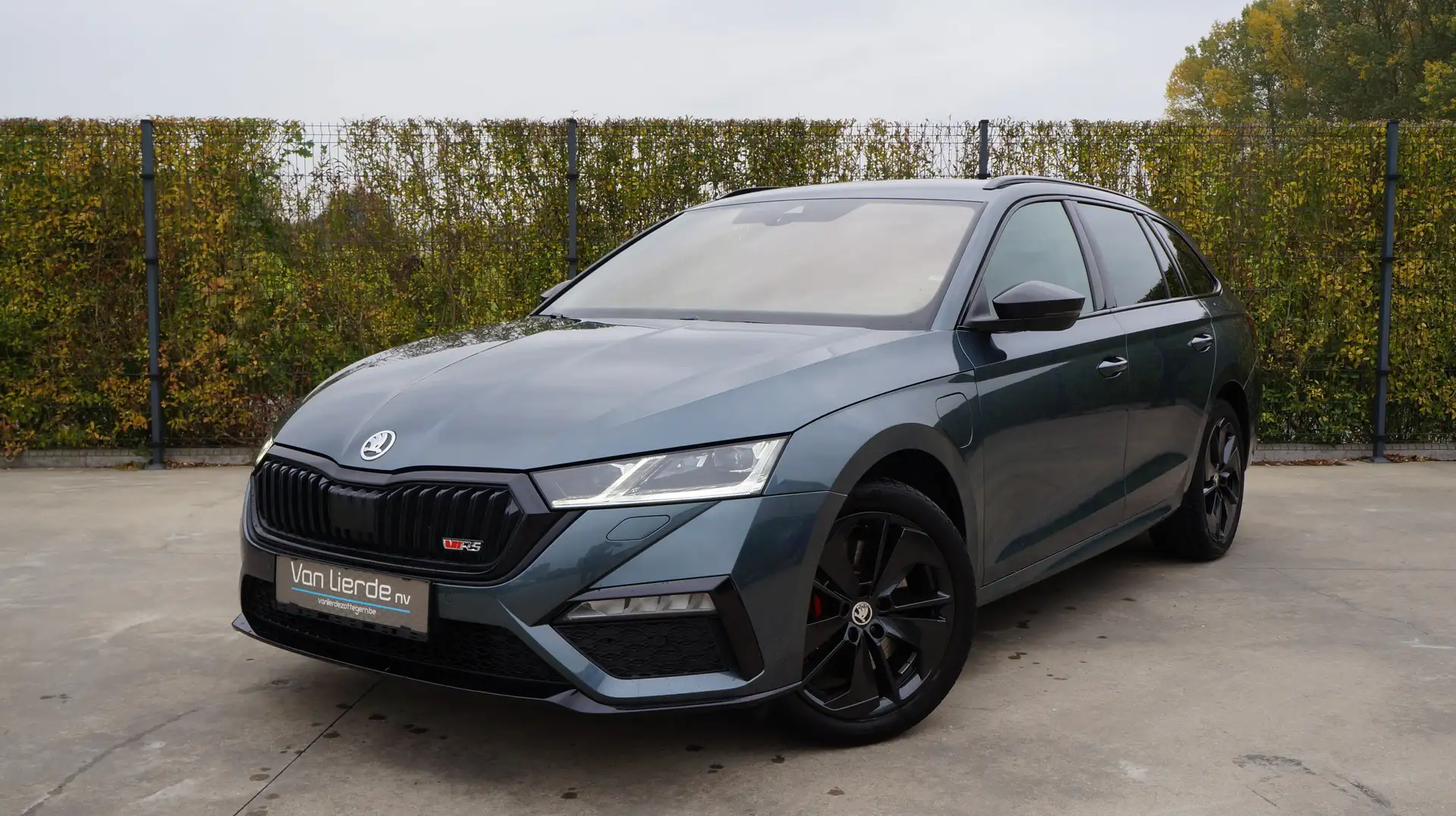 Skoda Octavia Combi 1.4 TSI iV DSG RS Plug in Hybride 12m Gar Grijs - 1