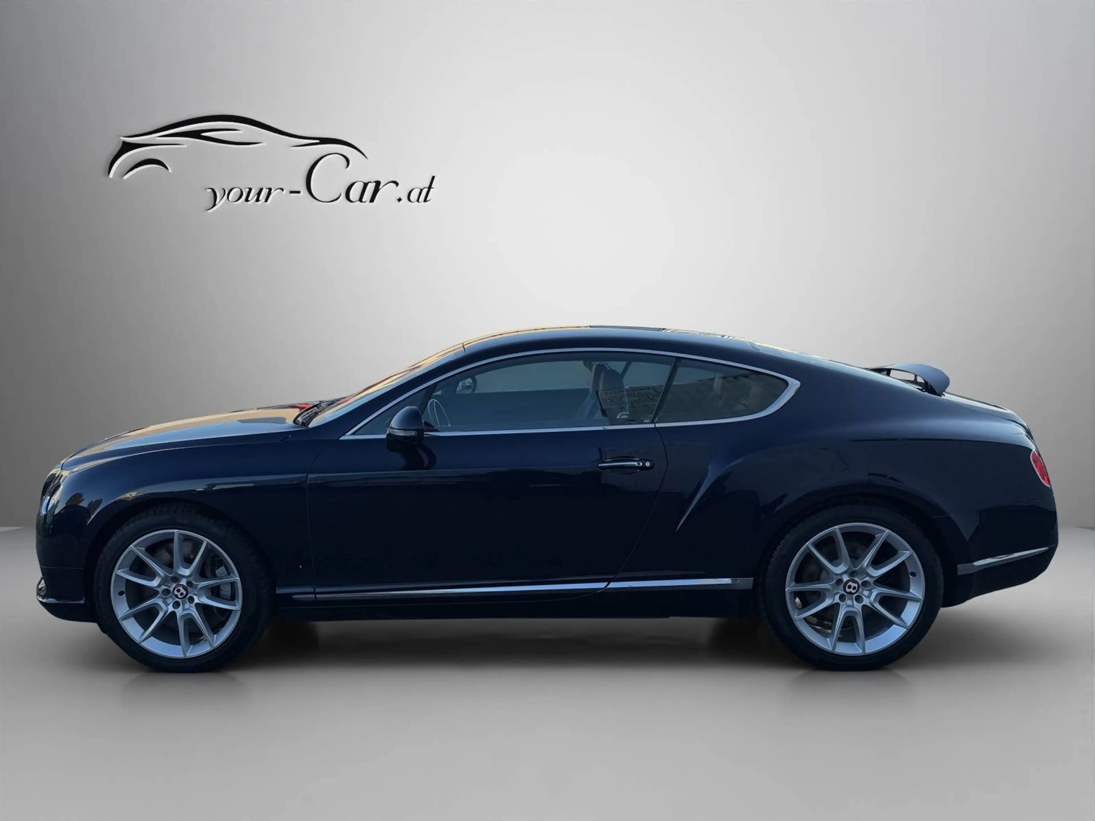 Bentley Continental GT V8 — photo 4