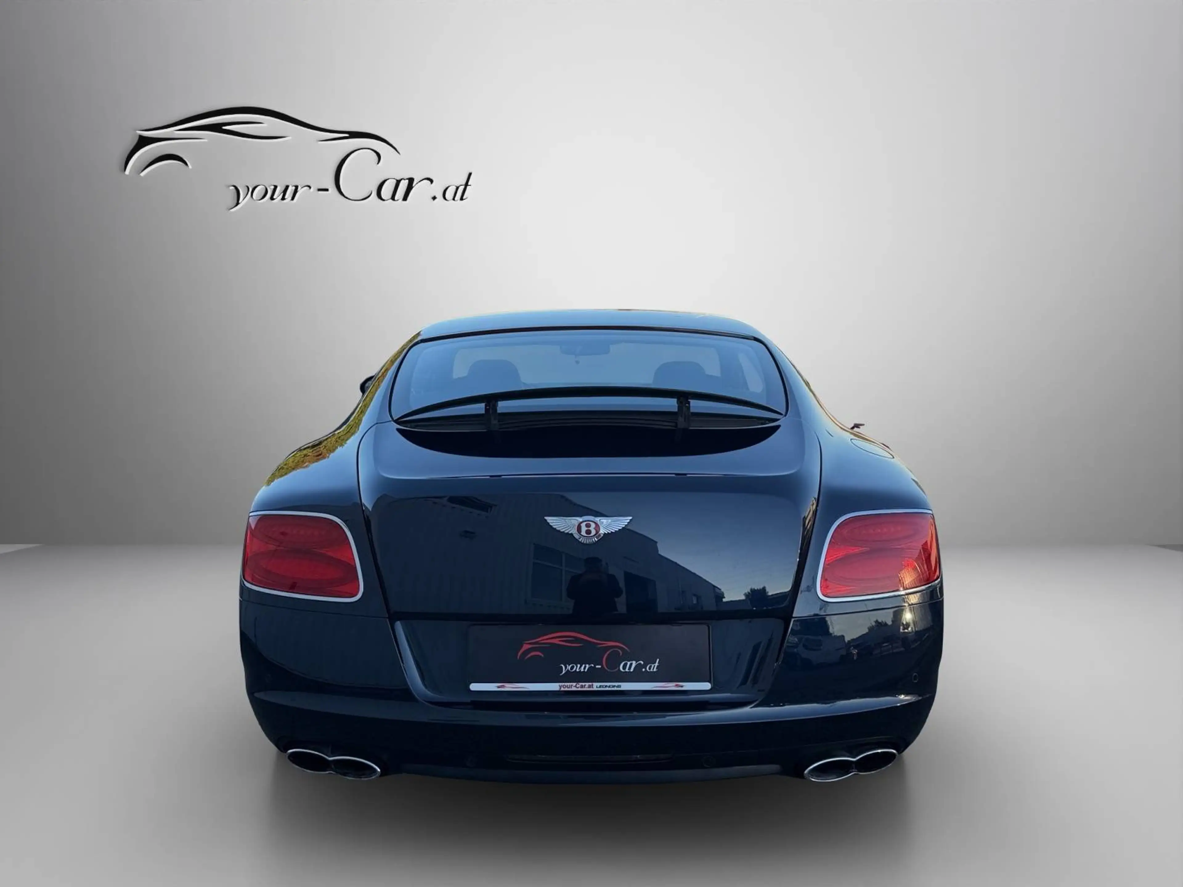 Bentley Continental GT V8 — photo 6
