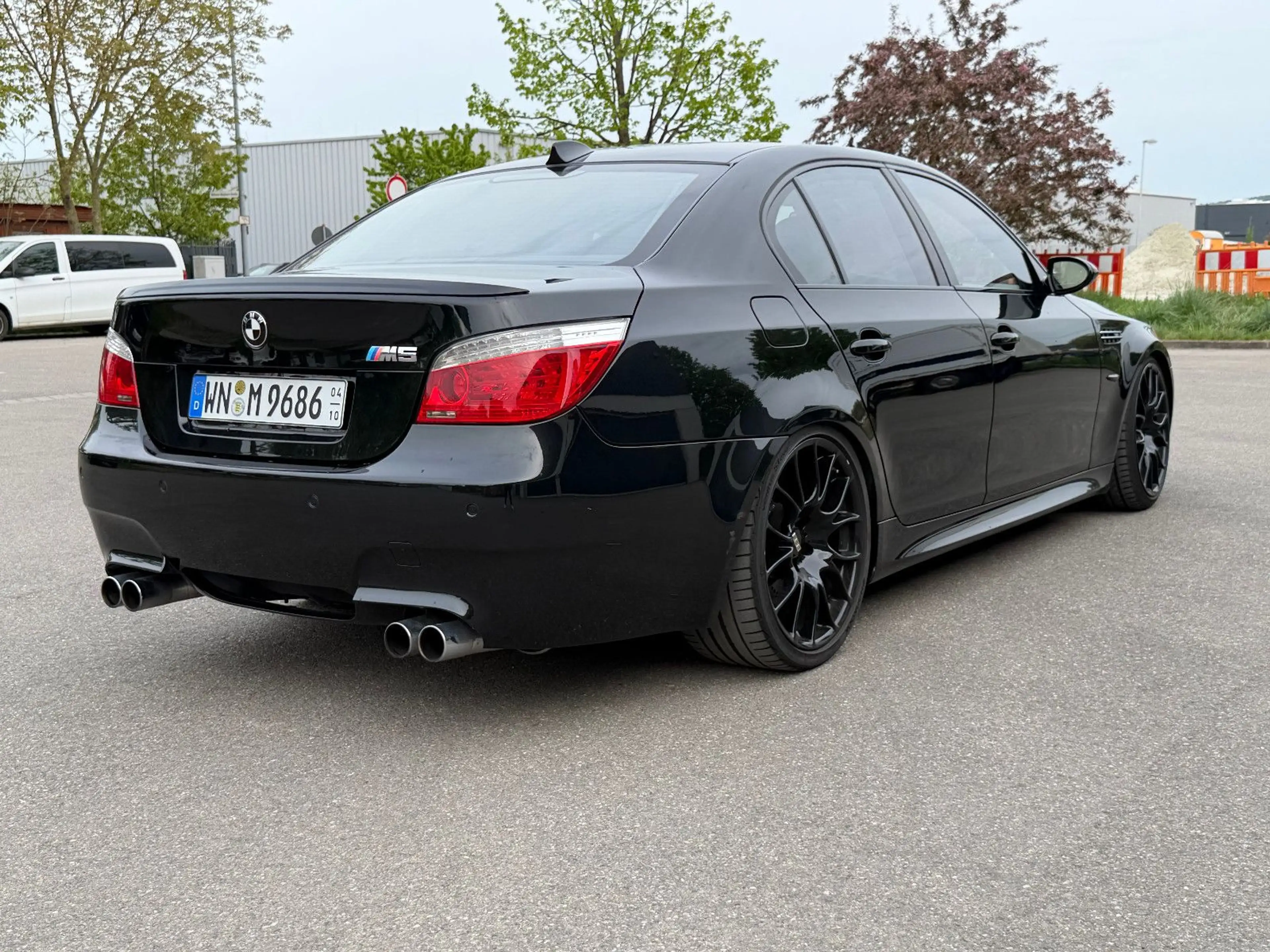 BMW M5 Limousine*Gepflegter-Zustand*Scheckheft* — photo 9