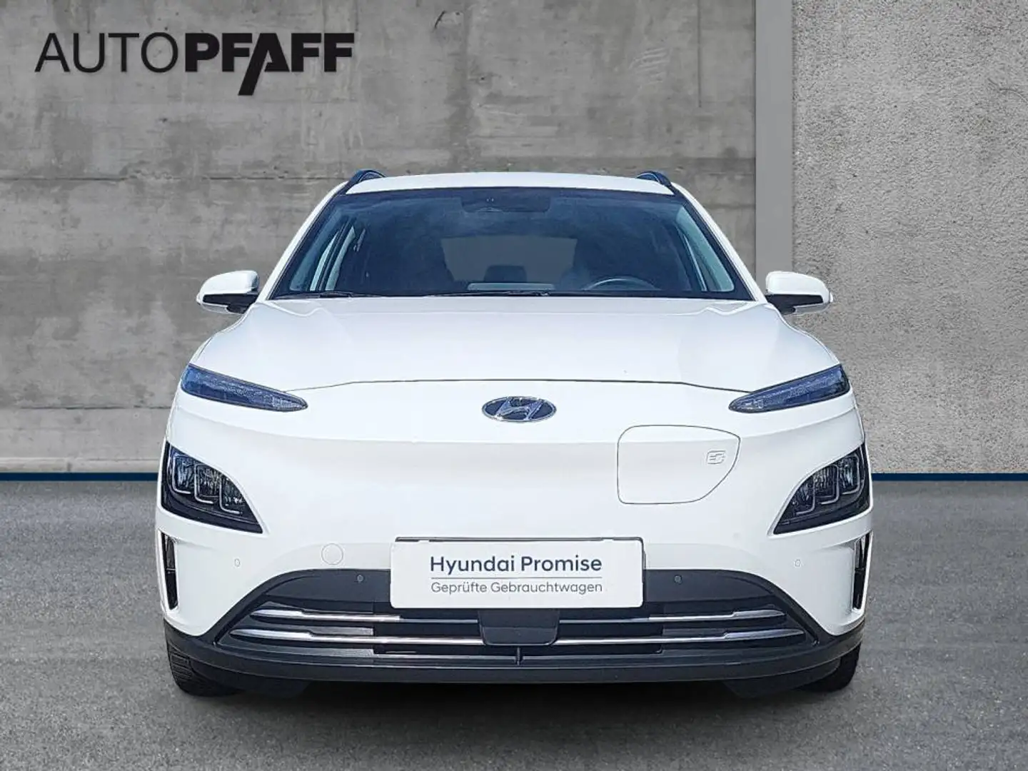 Hyundai KONA Elektro (100kW) TREND inkl. 11kW Klima|Kamera|CarP Weiß - 2