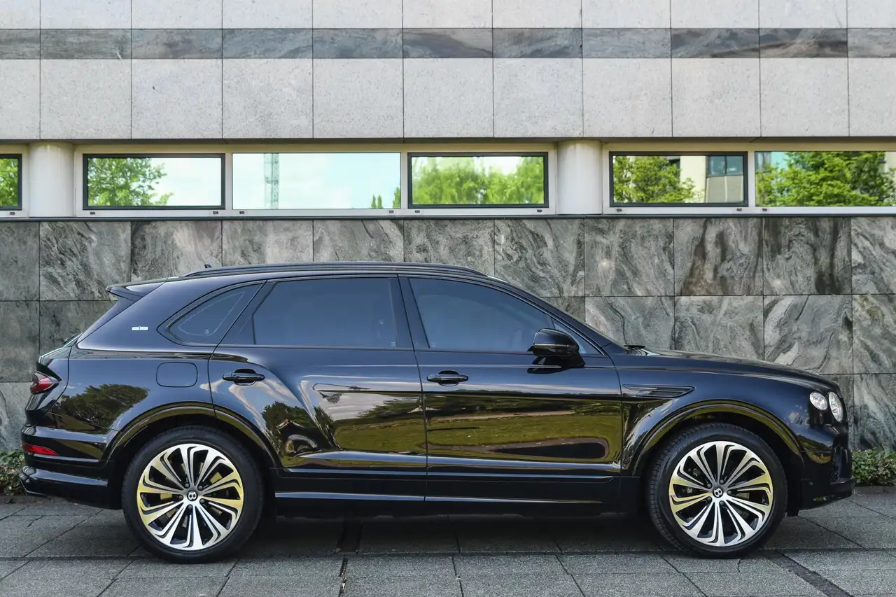 Bentley Bentayga 2021