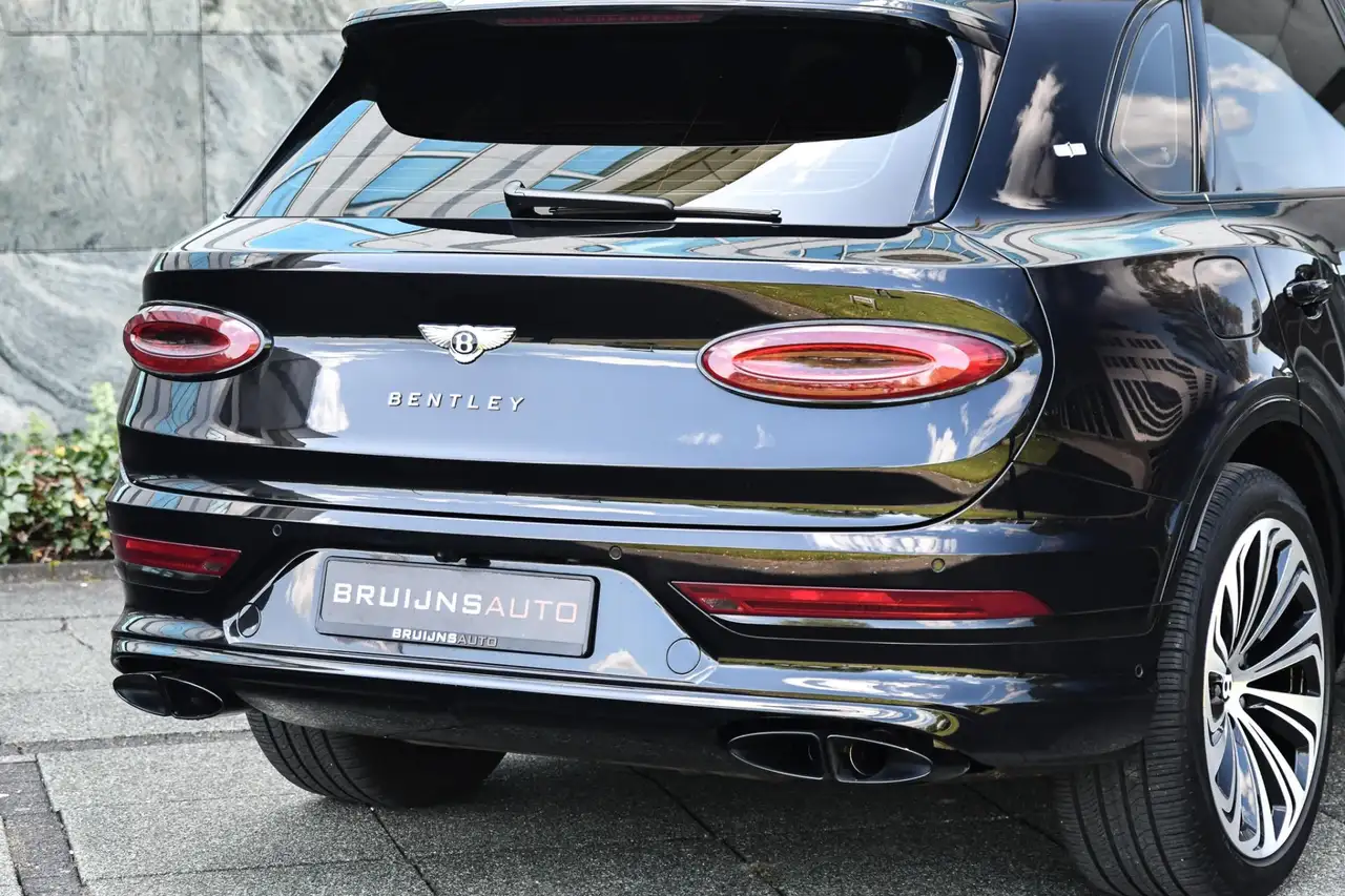 Bentley Bentayga 2021
