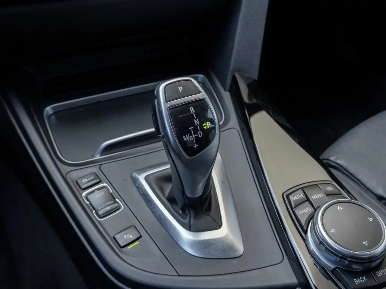 BMW 4 Series photo BMW 4 Series