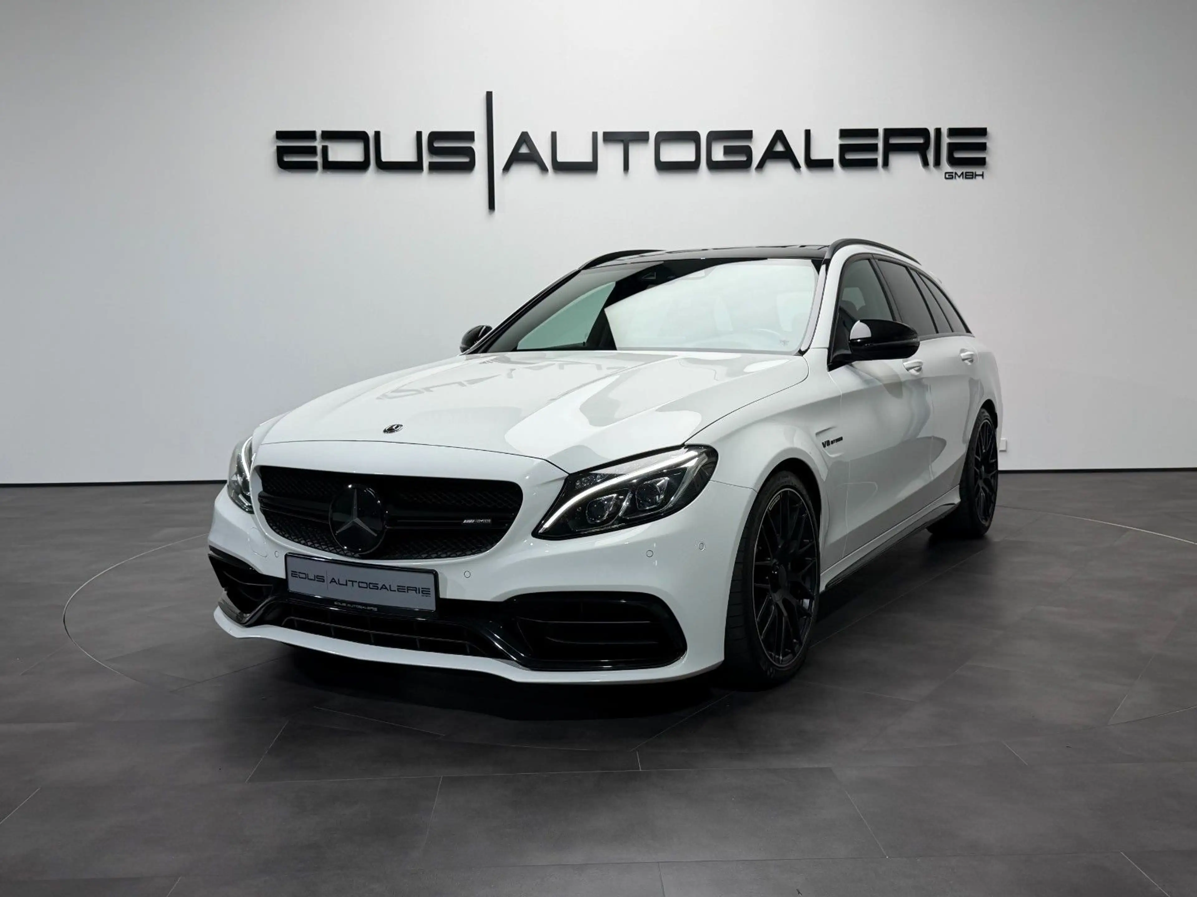 Mercedes-Benz C 63 AMG C63 AMG T ACC LED Night Burm Perf AGA Pano