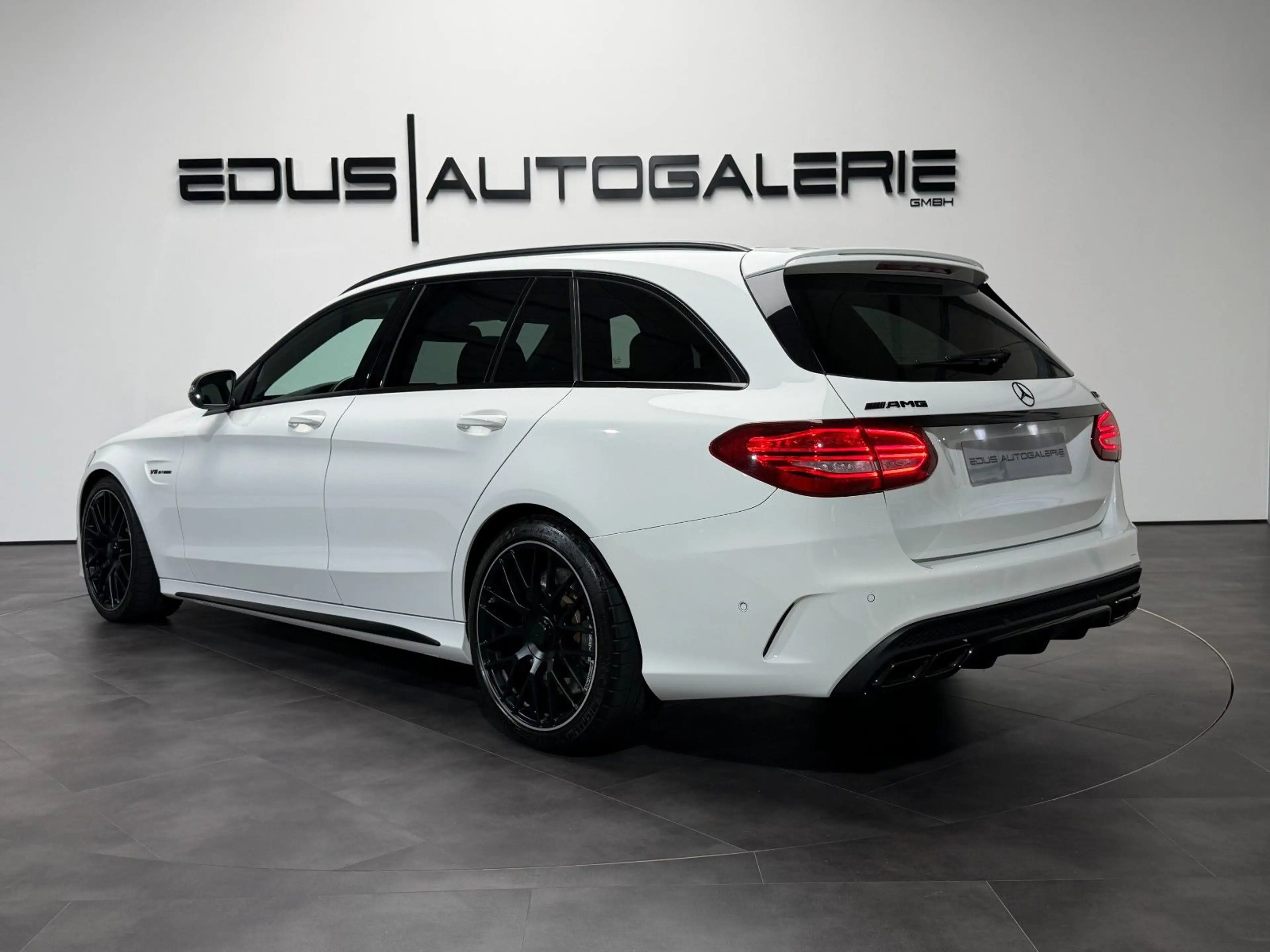 Mercedes-Benz C 63 AMG C63 AMG T ACC LED Night Burm Perf AGA Pano — photo 6