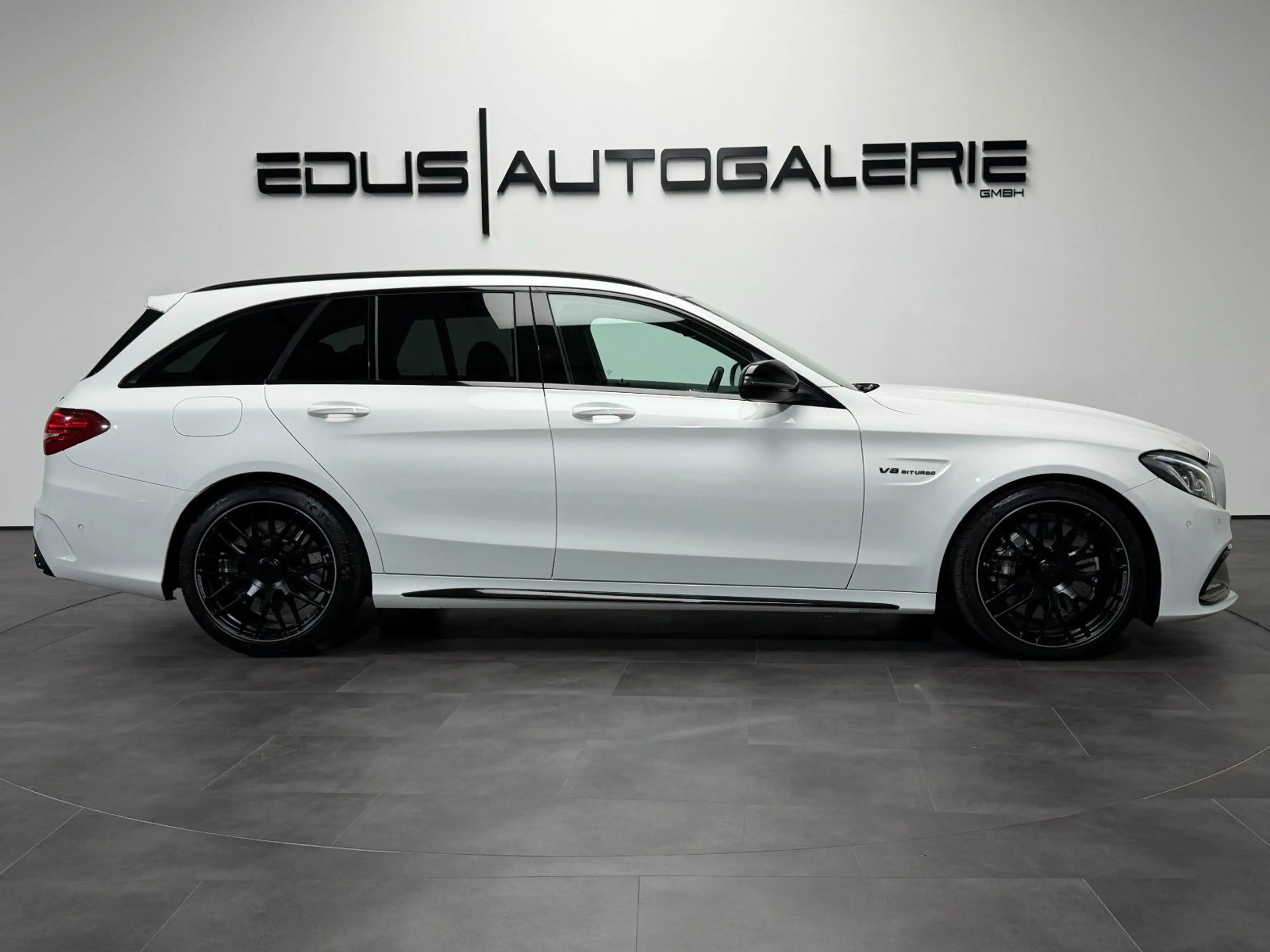 Mercedes-Benz C 63 AMG C63 AMG T ACC LED Night Burm Perf AGA Pano — photo 4