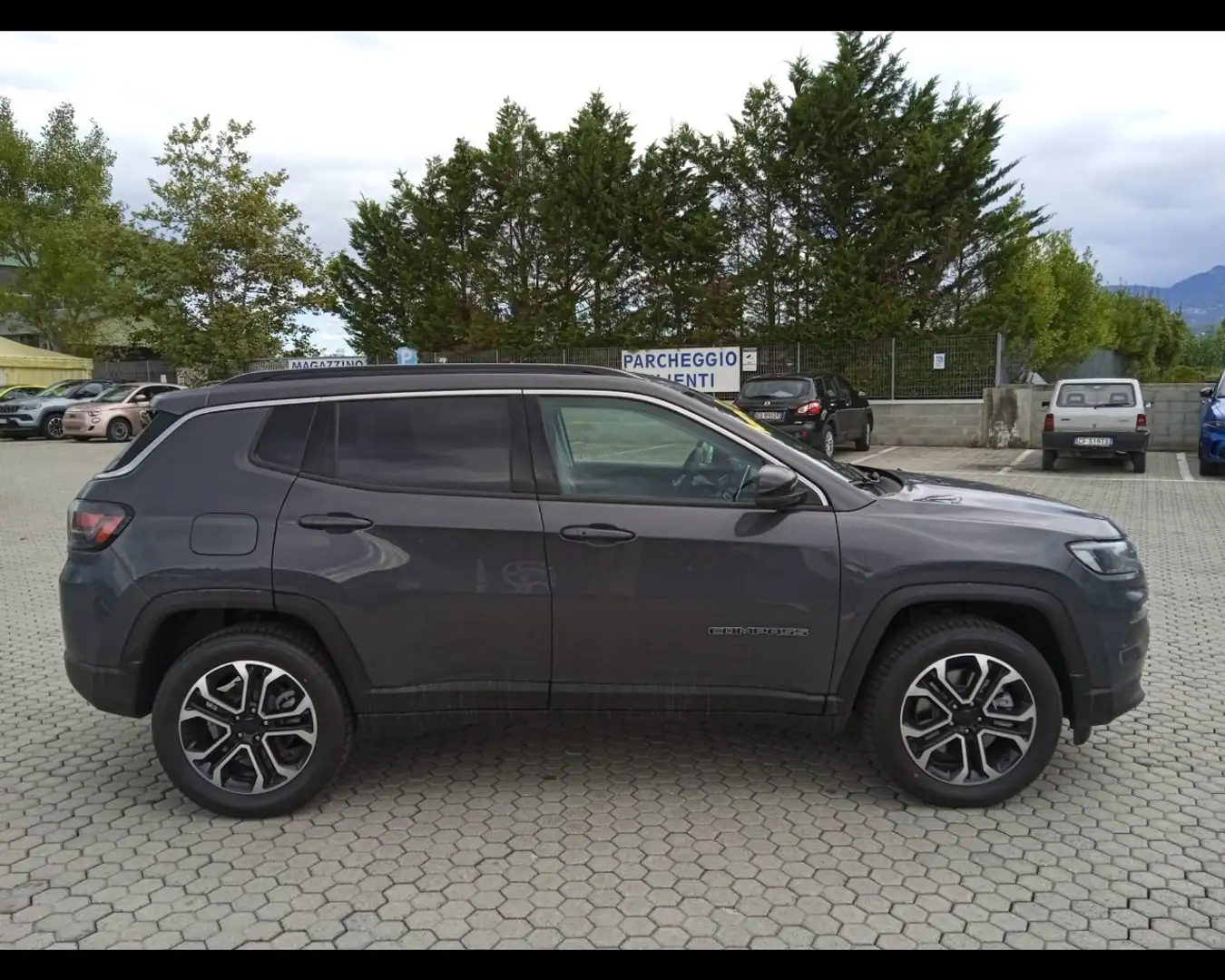 Jeep Compass 4XE Plug-In Hybrid My22 Limited 1.3 Turbo T4 Phev Gris - 2