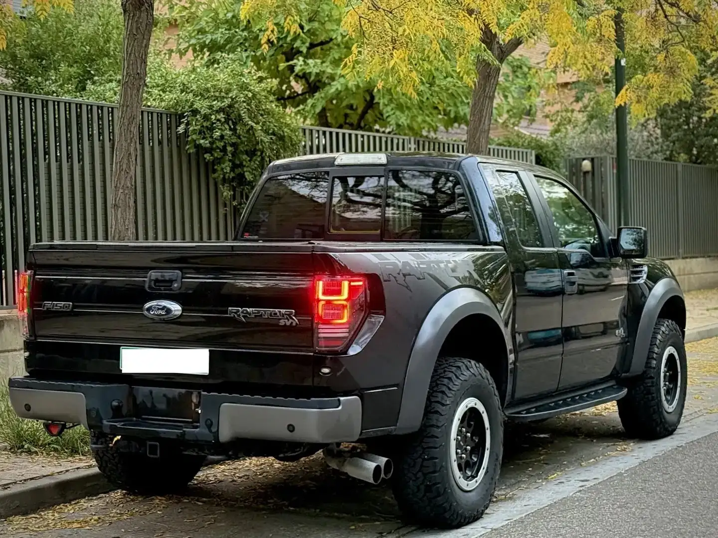 Ford F 150 Raptor V8 411 CV Negro - 2