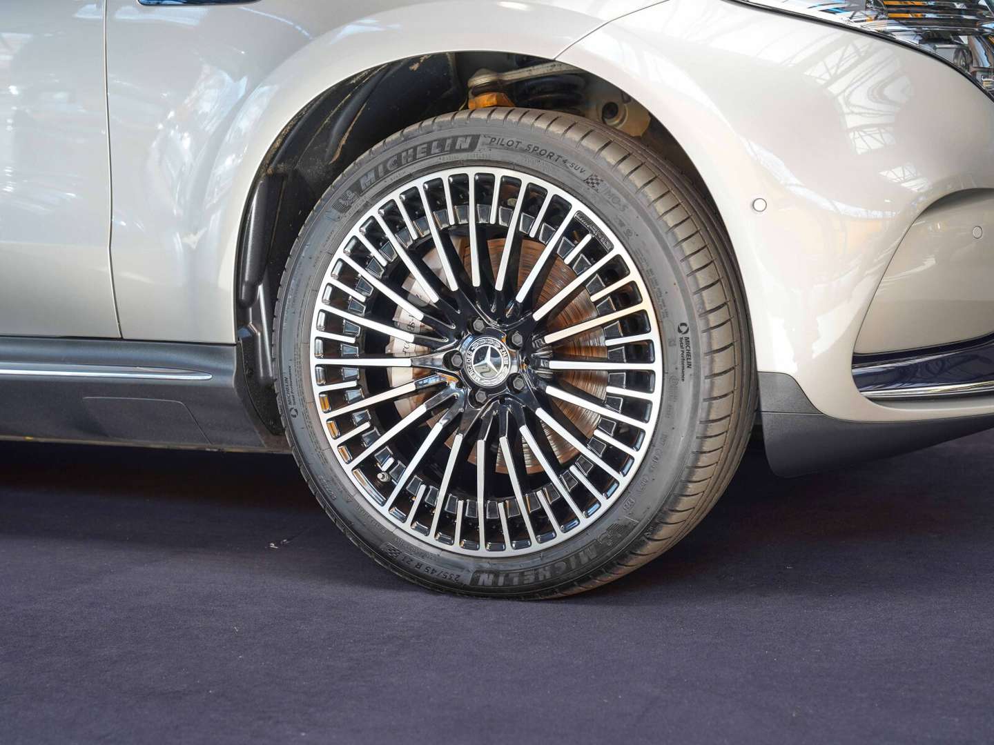 Mercedes EQC 400 AMG Line -  - Joinsteer - #1